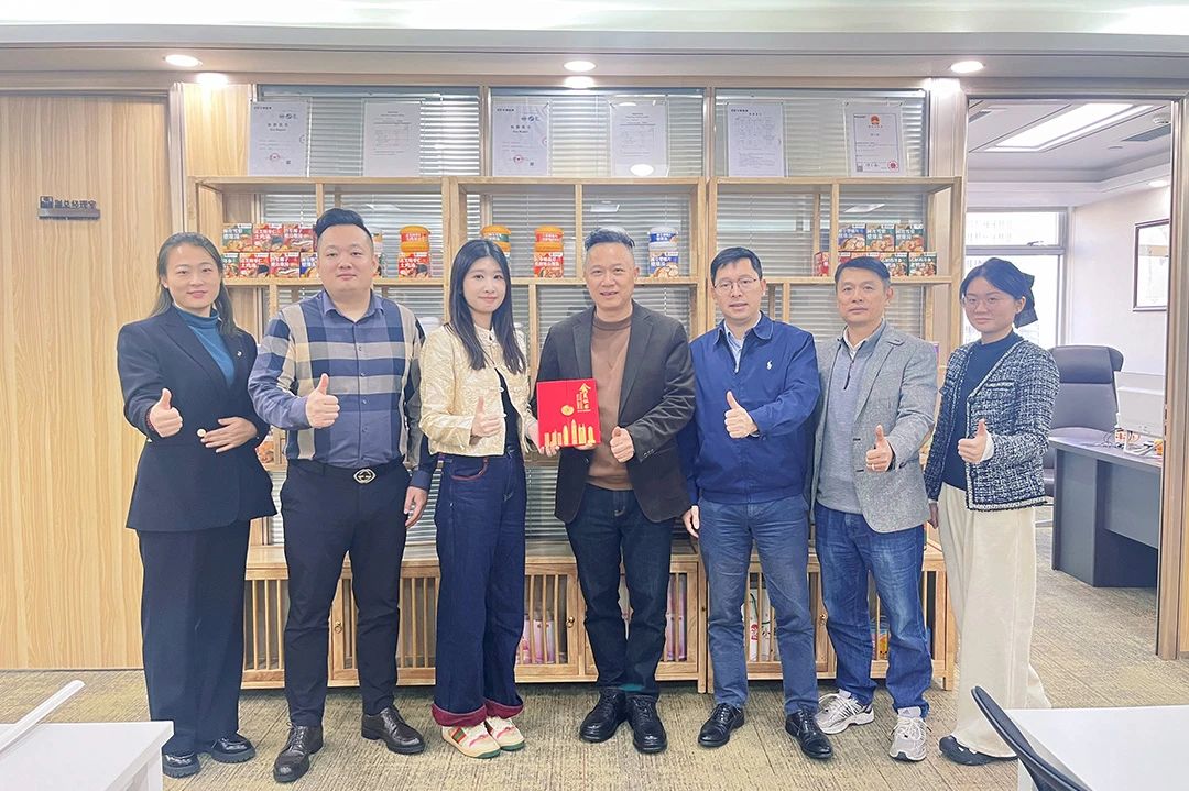 南京同仁堂&膳小默携手深圳市清城商会，探索药食同源新篇章